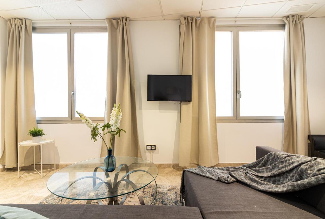 Saenz Suites Gallery By Bossh! Apartments Malaga Zewnętrze zdjęcie