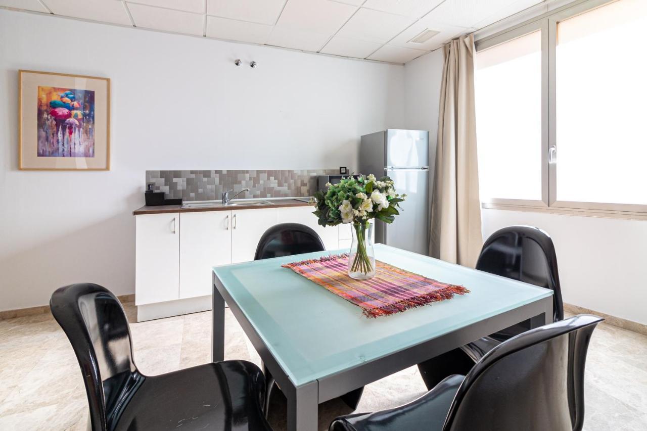 Saenz Suites Gallery By Bossh! Apartments Malaga Zewnętrze zdjęcie