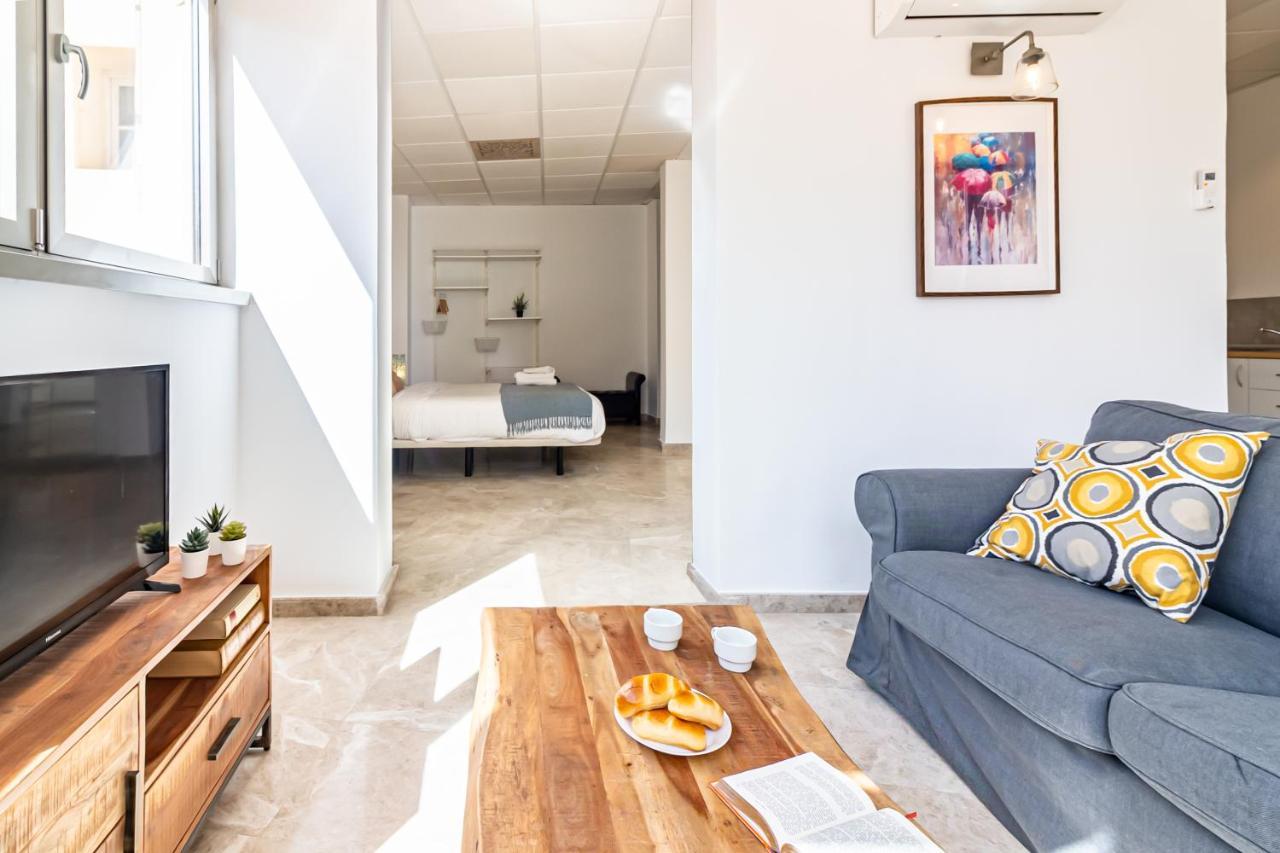 Saenz Suites Gallery By Bossh! Apartments Malaga Zewnętrze zdjęcie