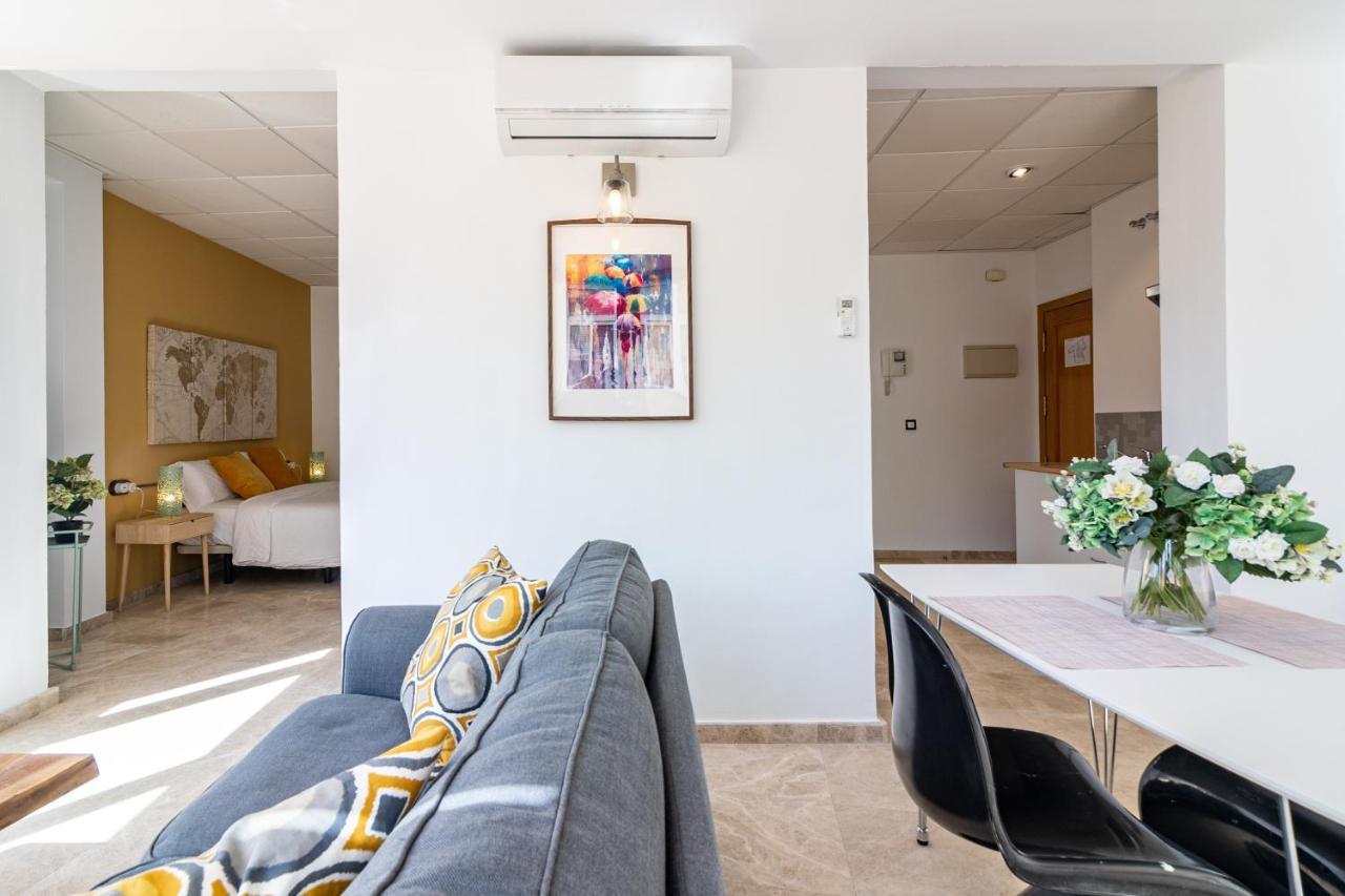 Saenz Suites Gallery By Bossh! Apartments Malaga Zewnętrze zdjęcie