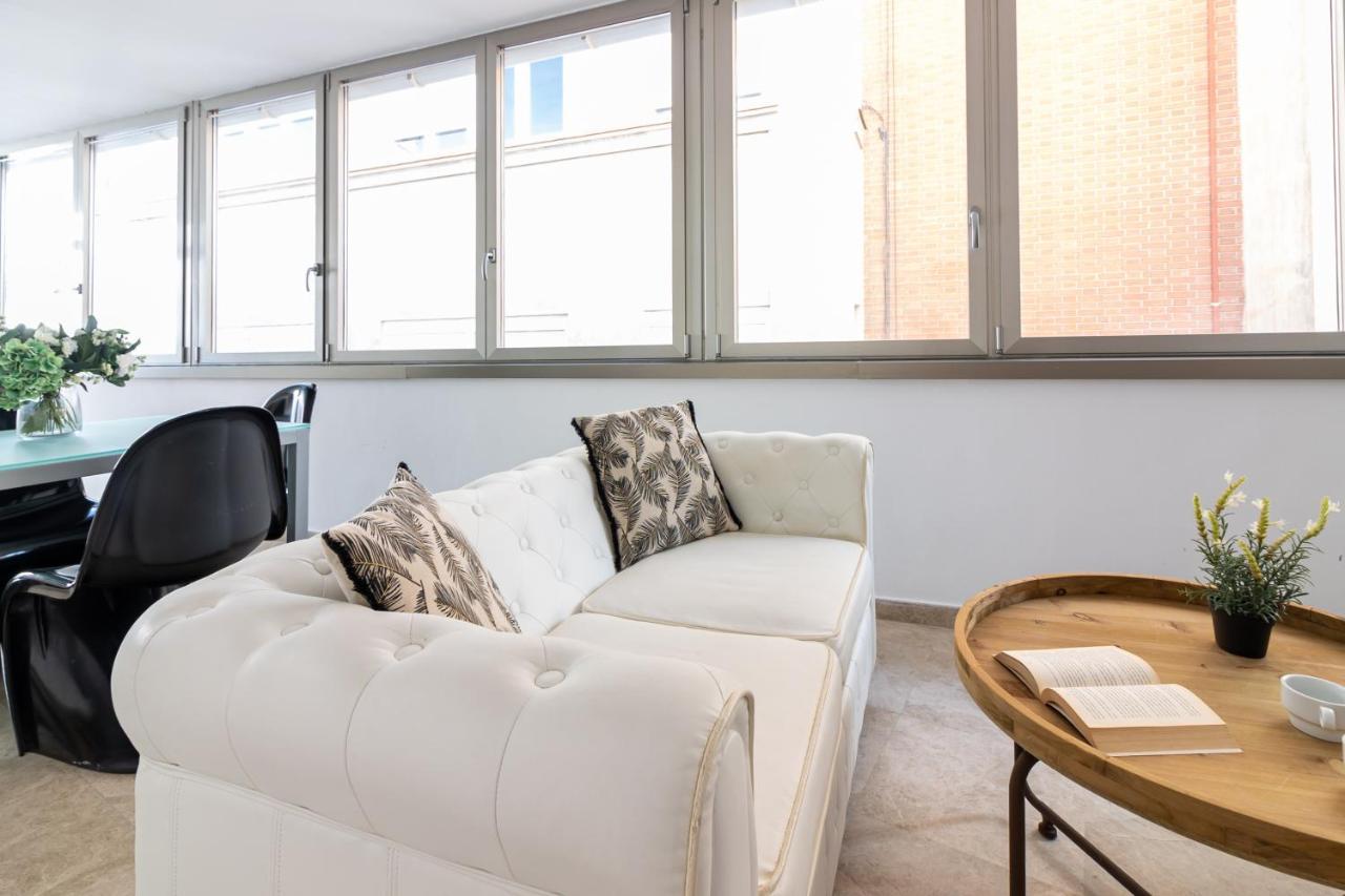 Saenz Suites Gallery By Bossh! Apartments Malaga Zewnętrze zdjęcie