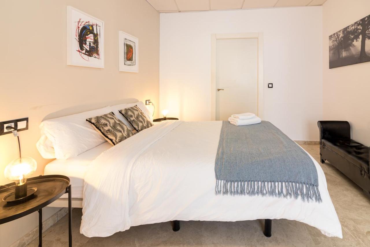 Saenz Suites Gallery By Bossh! Apartments Malaga Zewnętrze zdjęcie