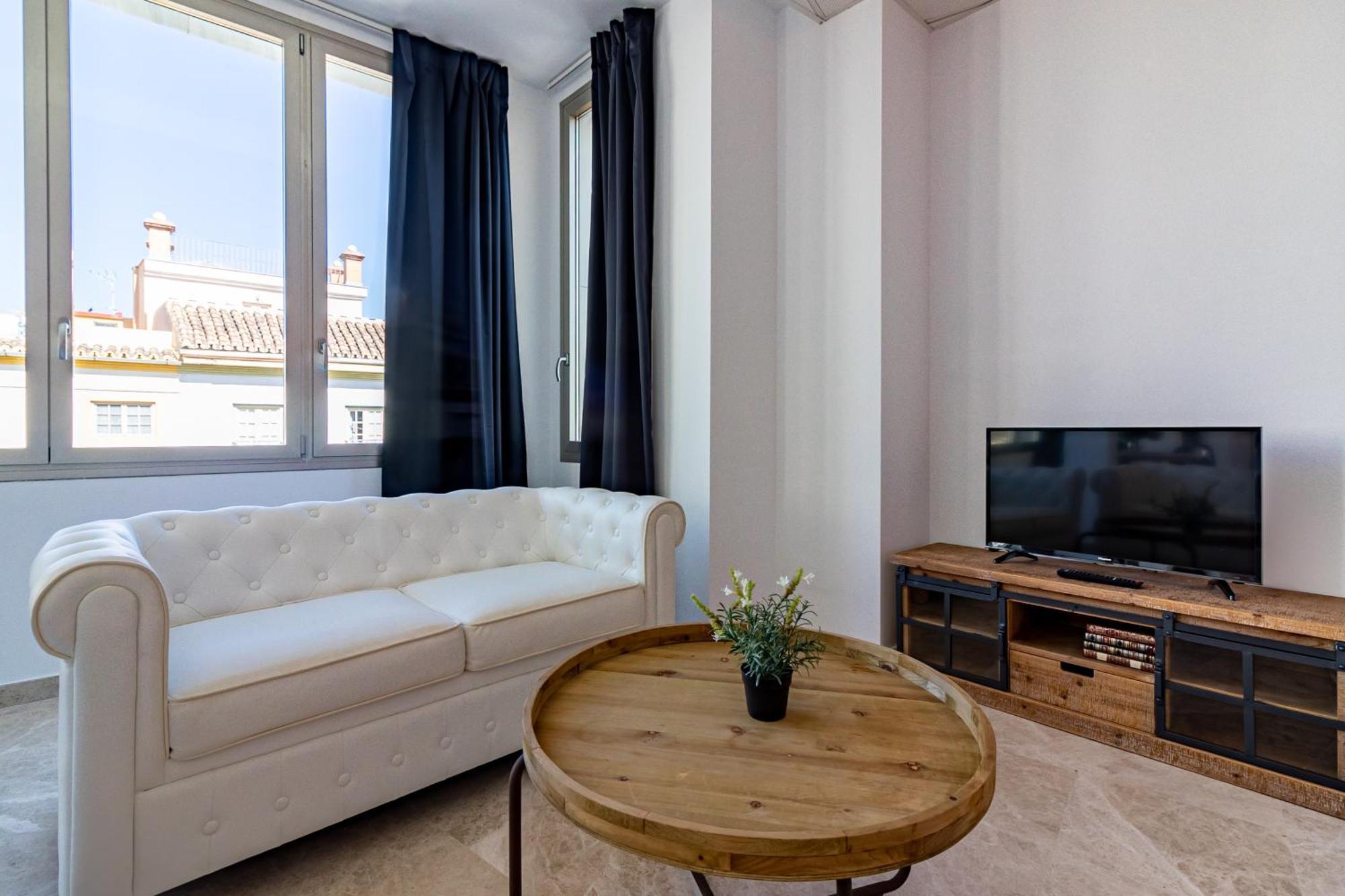 Saenz Suites Gallery By Bossh! Apartments Malaga Pokój zdjęcie
